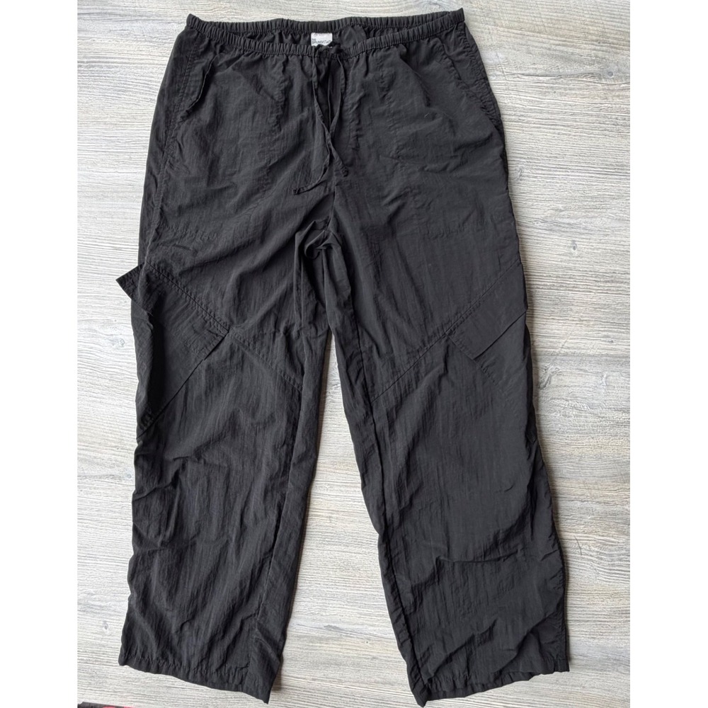 No Boundaries Black Nylon Cargo Track Pants Wide Leg Y2K Gorpcore Womens Medium
